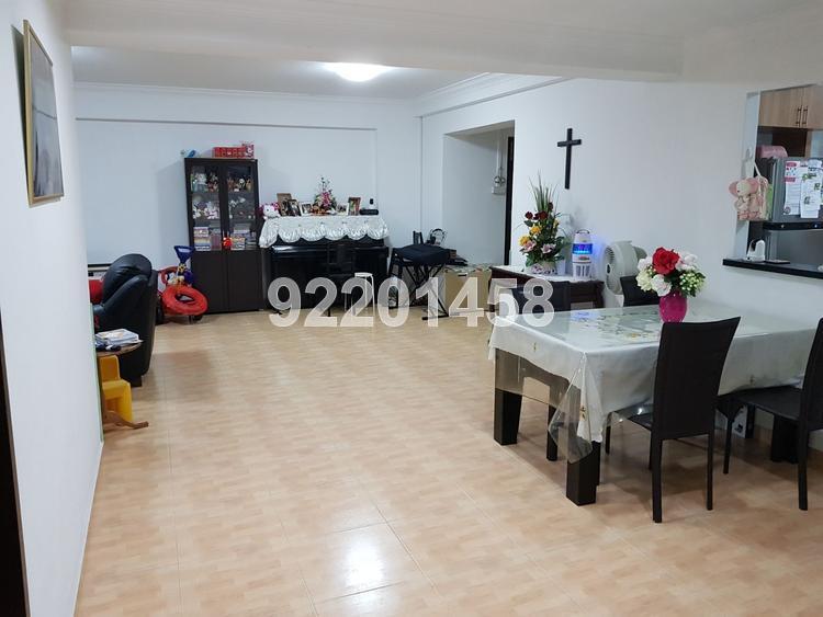 Blk 230F Tampines Street 24 (Tampines), HDB Executive #153084182